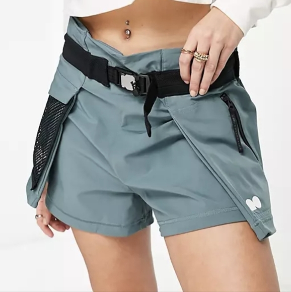 Nike  tennis Naomi Osaka Belted Gorpcore  utility shorts - Picture 4 of 8